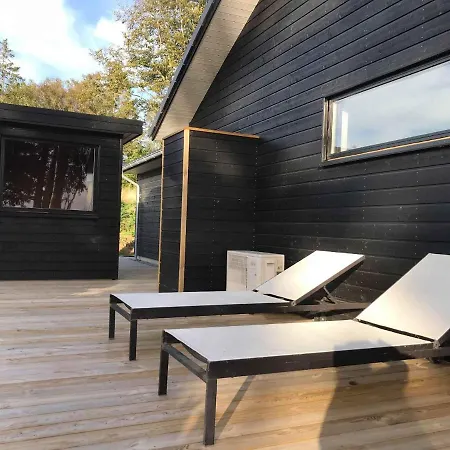 New Summer House From 2021 With Sea View 펜션 Millinge
